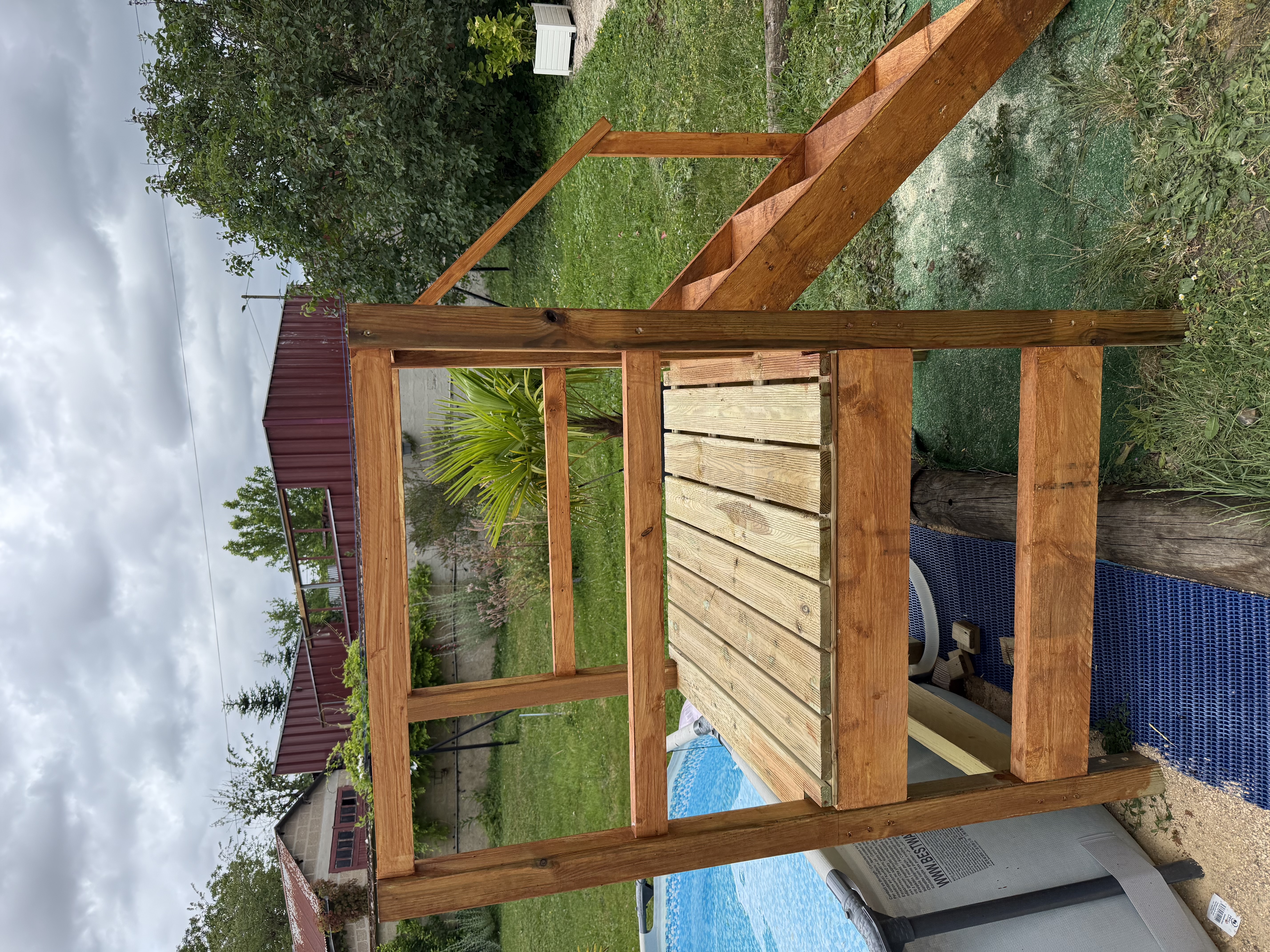 Plateforme d'accès piscine sur mesure